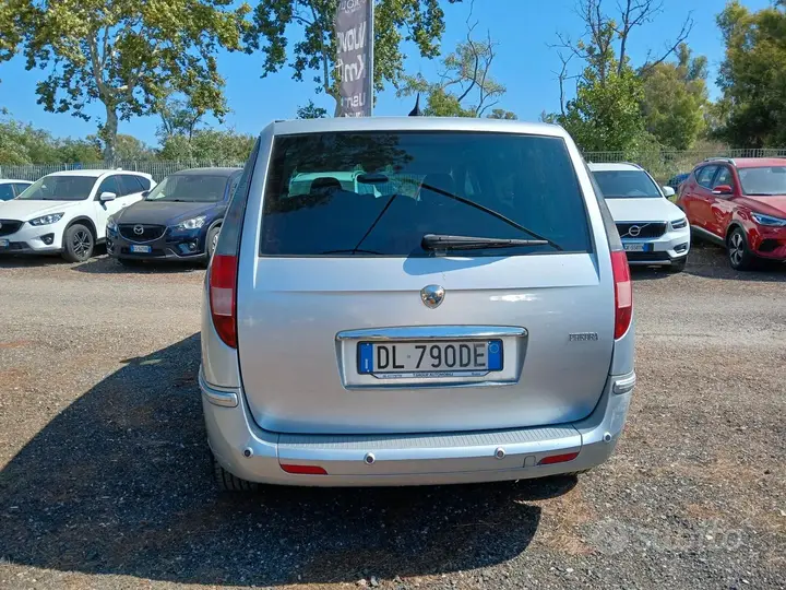 Lancia Phedra 2007 photo 3