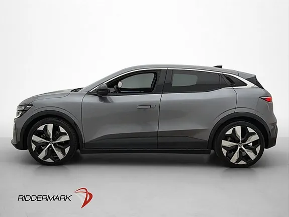 Renault Megane E-Tech 2022 photo 5