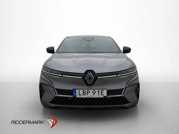 Renault Megane E-Tech 2022 photo 2