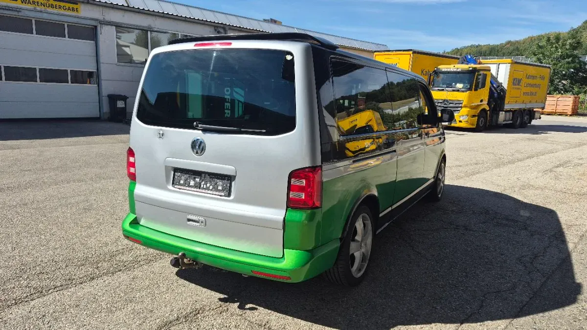 Volkswagen Multivan 2005 photo 3