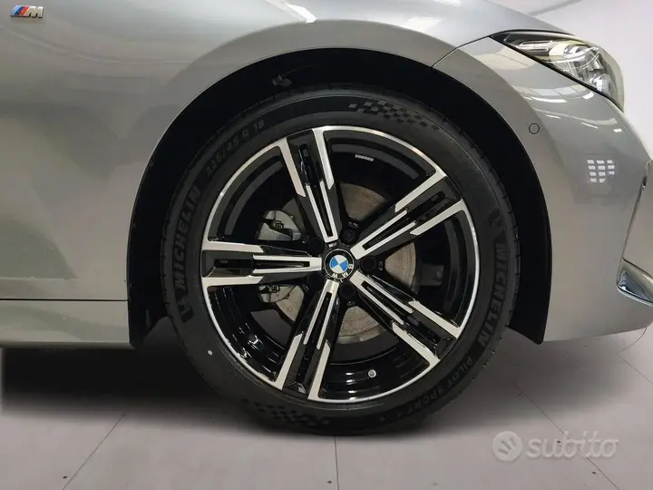 BMW 3 Series 2023 photo 5