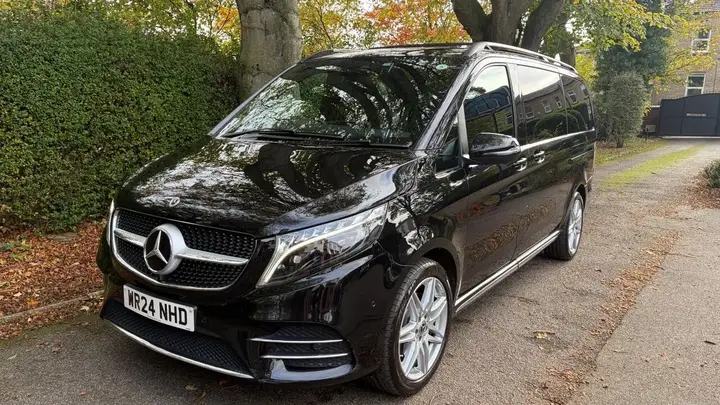 Mercedes-Benz V-Class 2024 photo 2