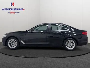 BMW 5 Series 2019 photo 2