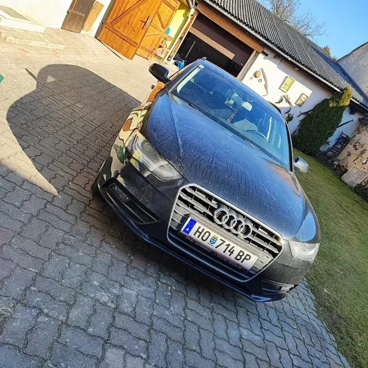 Audi A4 Avant 2014 photo 2