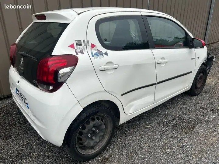 Peugeot 108 2016 photo 4