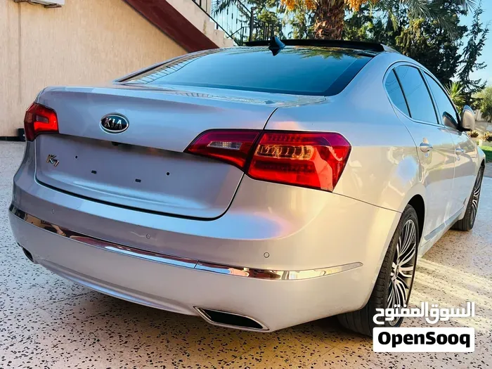 Kia Cadenza