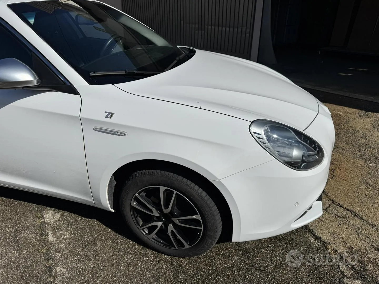 Alfa Romeo Giulietta 2021 photo 3
