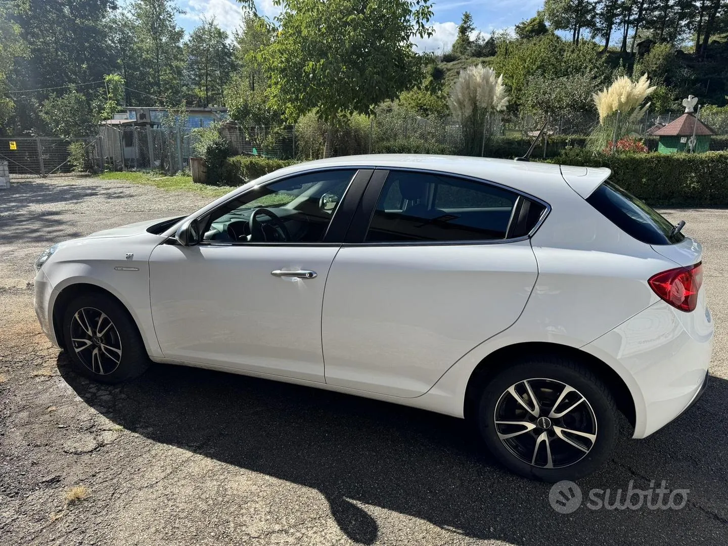 Alfa Romeo Giulietta 2021 photo 5