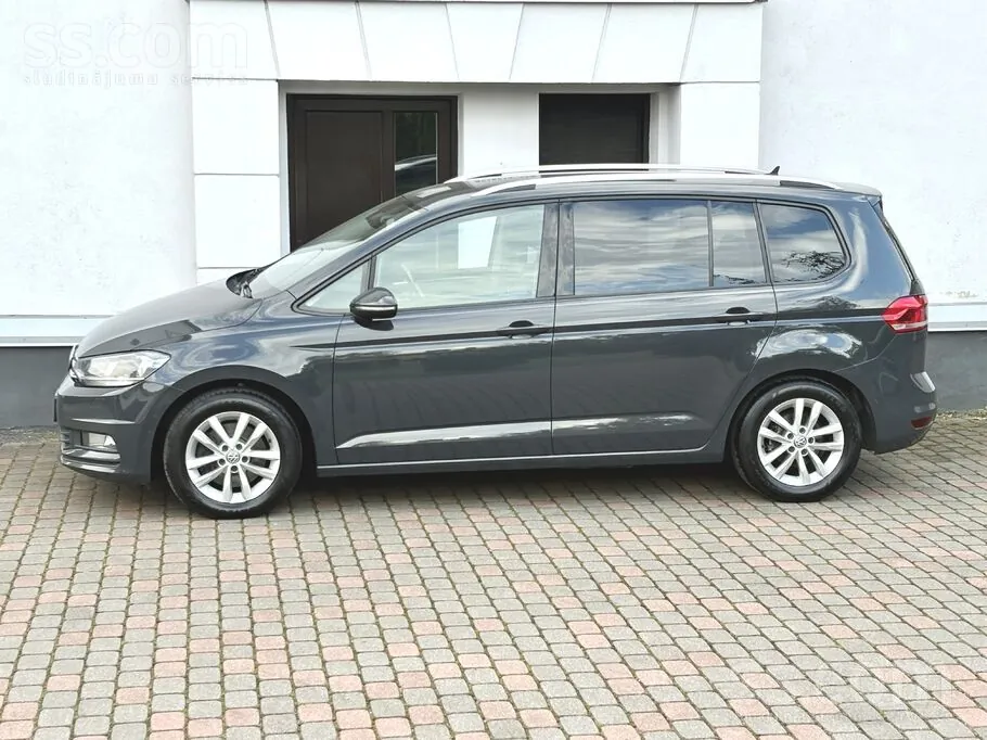 Volkswagen Touran 2016 photo 2