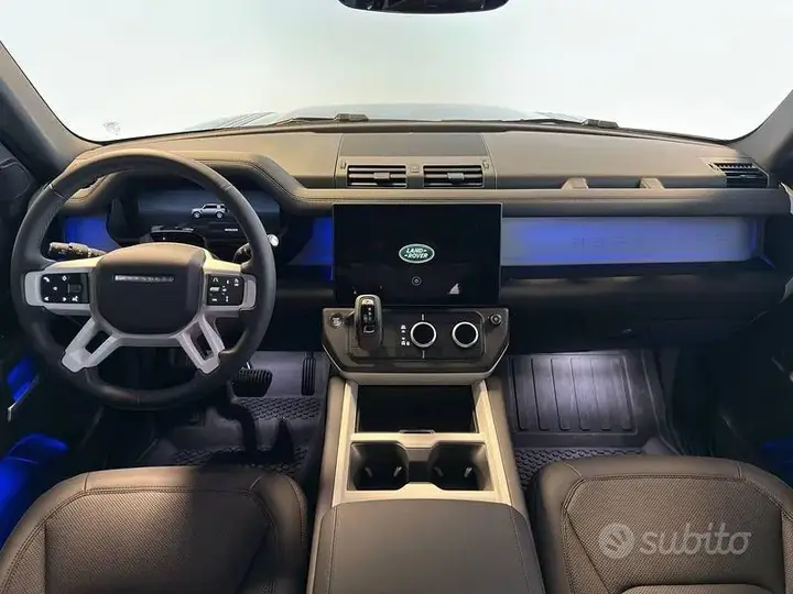 Land Rover Defender 2025 photo 4
