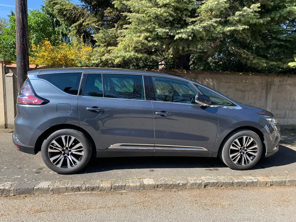 Renault Espace 2019 photo 2
