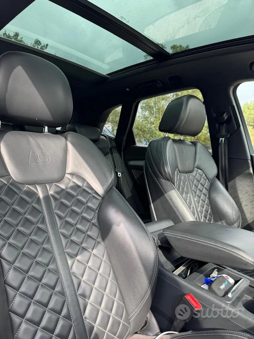 Audi Q5 2018 photo 2