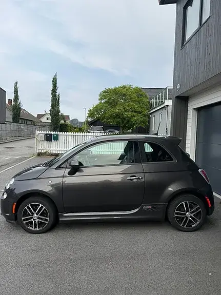 Fiat 500E