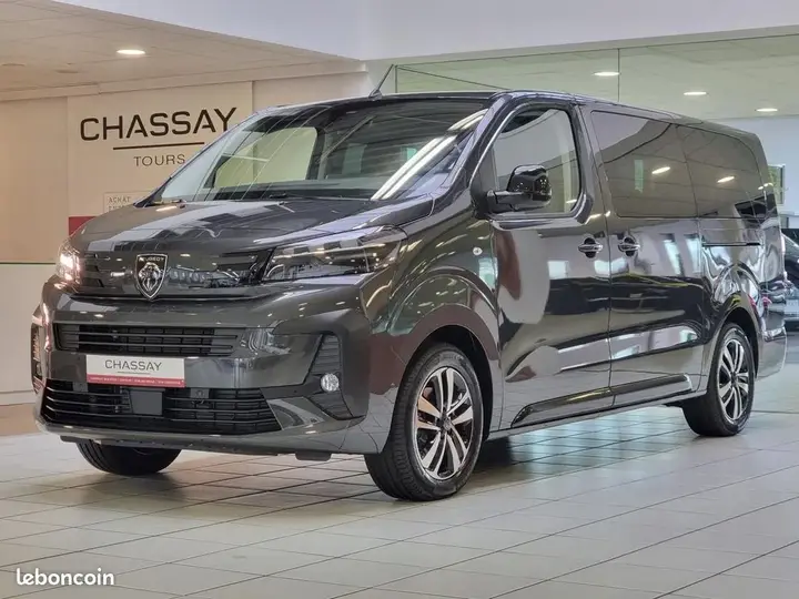 Peugeot Traveller
