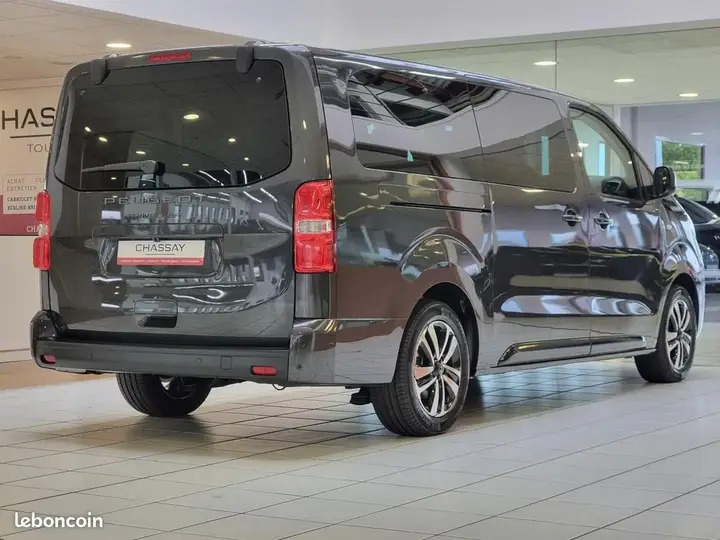 Peugeot Traveller 2026 photo 2