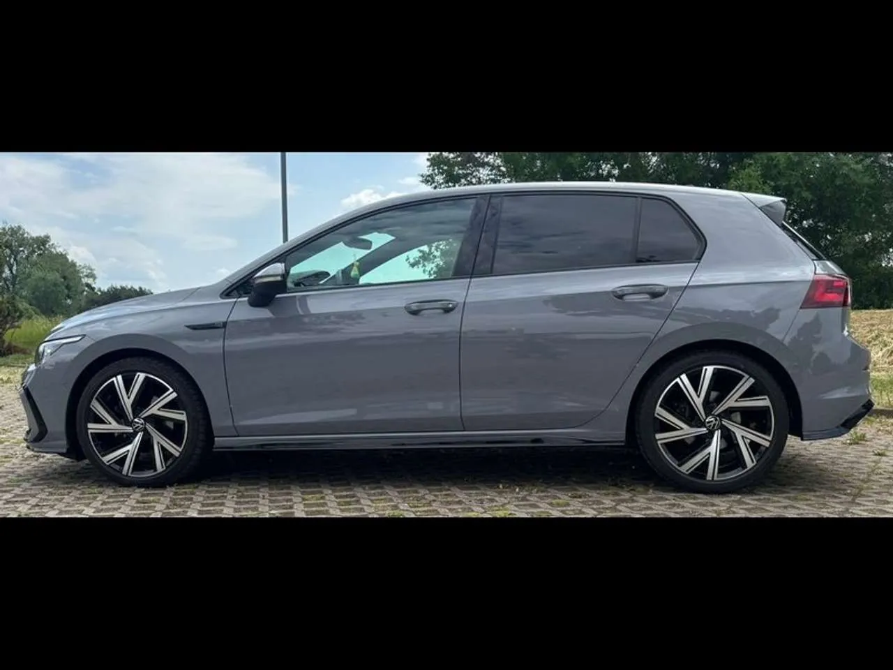 Volkswagen Golf 2024 photo 5