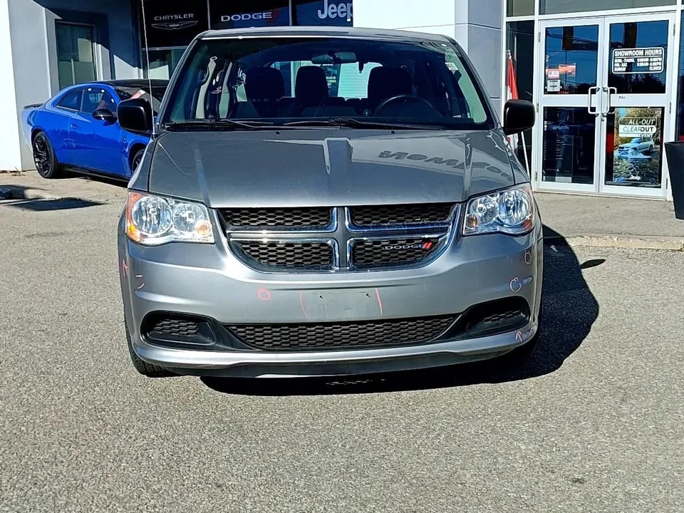 Dodge Grand Caravan 2017 photo 3