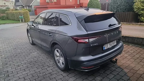 Skoda Enyaq 2022 photo 2