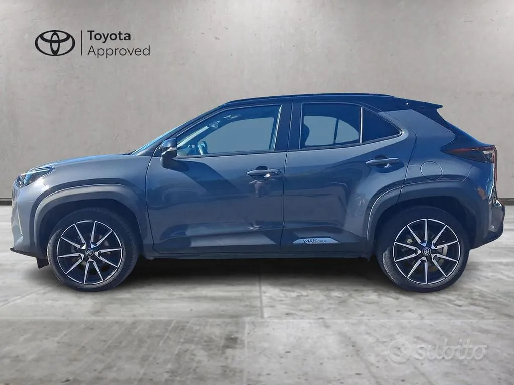 Toyota Yaris Cross 2025 photo 3