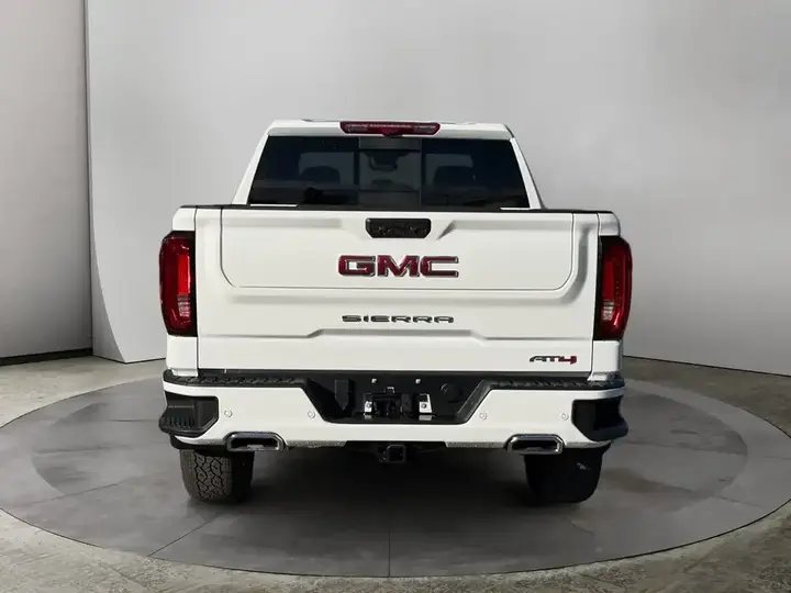 GMC Sierra 1500 2026 photo 4