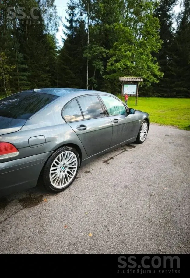 BMW 730 2003 photo 3