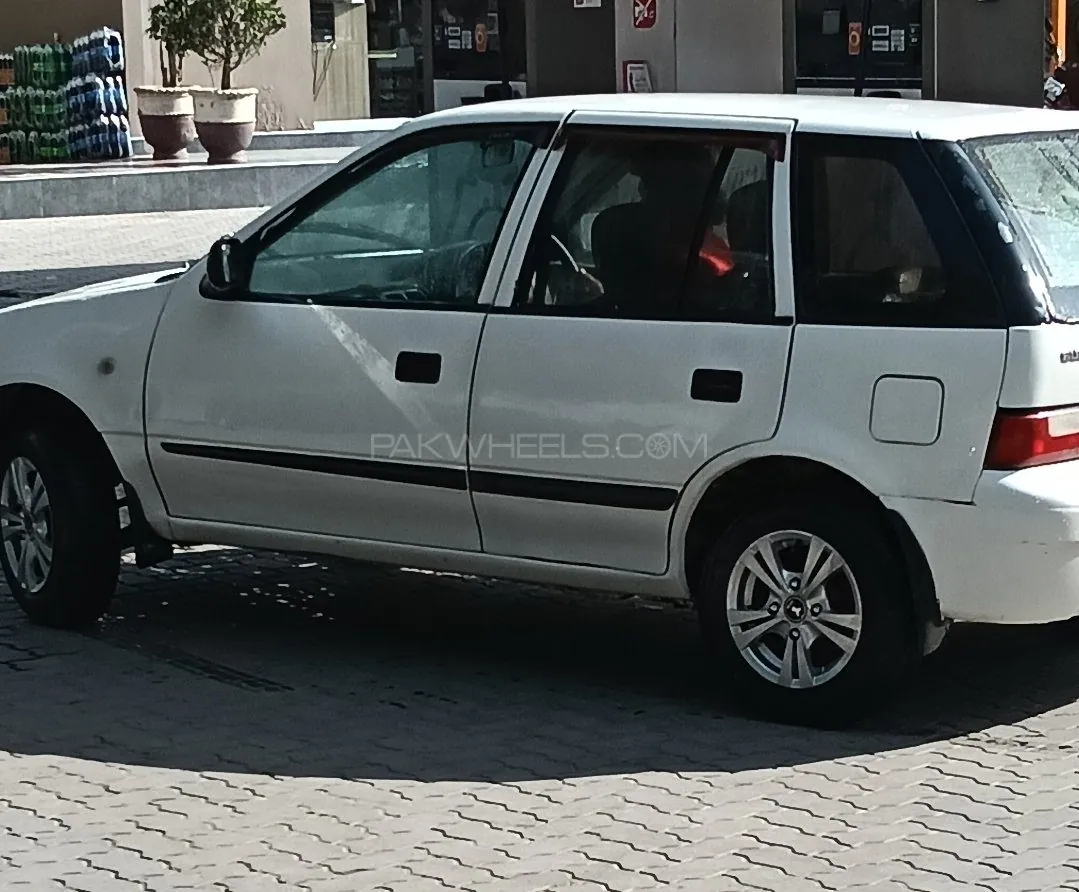 Suzuki Cultus