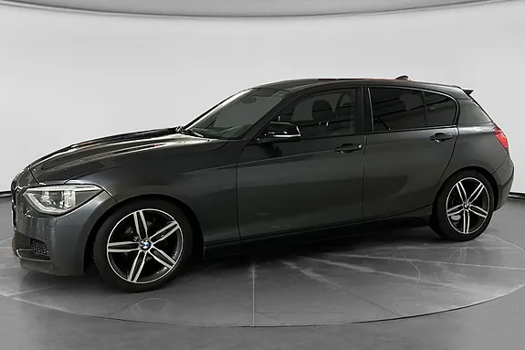BMW 116D 2013 photo 2