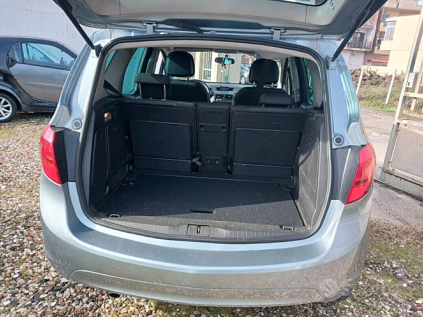 Opel Meriva 2012 photo 3