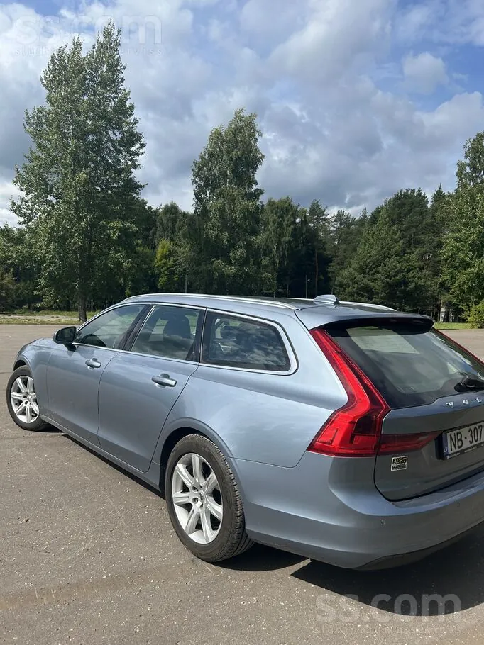 Volvo V90 2017 photo 2