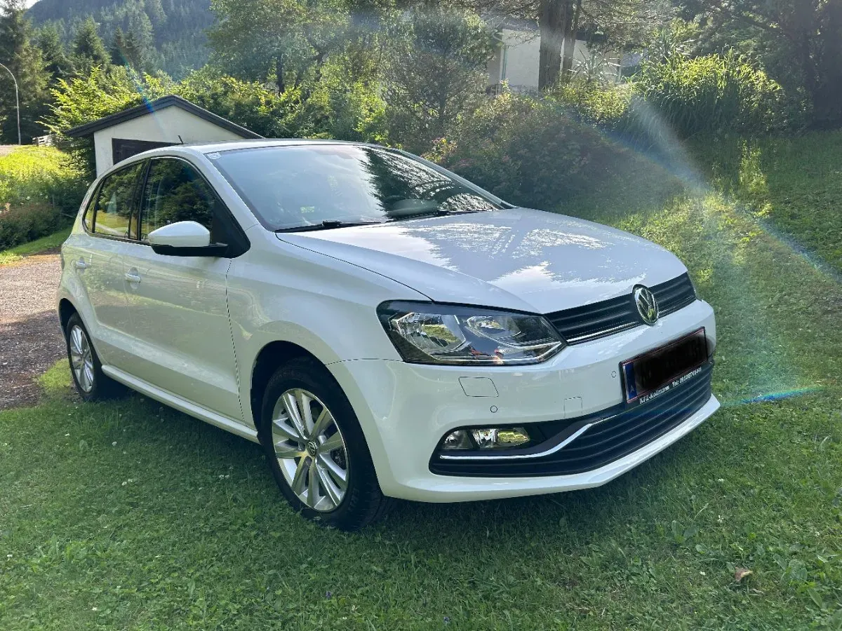 Volkswagen Polo 2014 photo 2