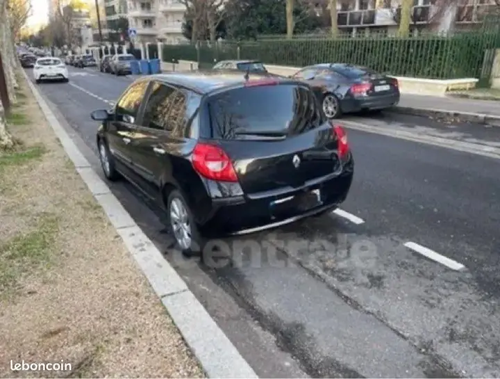 Renault Clio 2006 photo 3