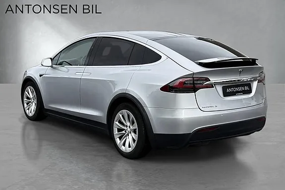 Tesla Model X 2018 photo 5