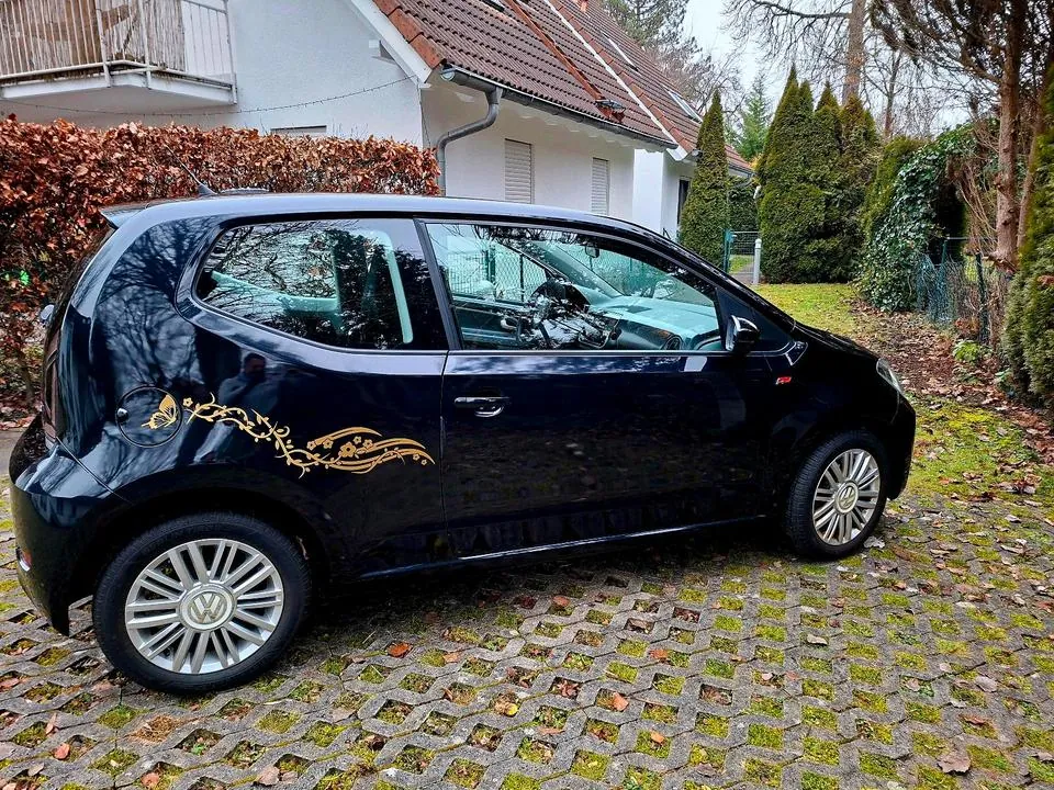Volkswagen Up