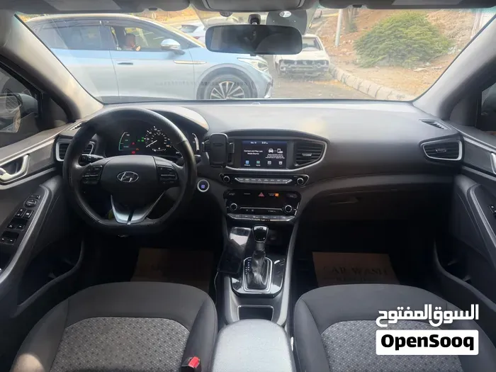 Hyundai Ioniq 2018 photo 3