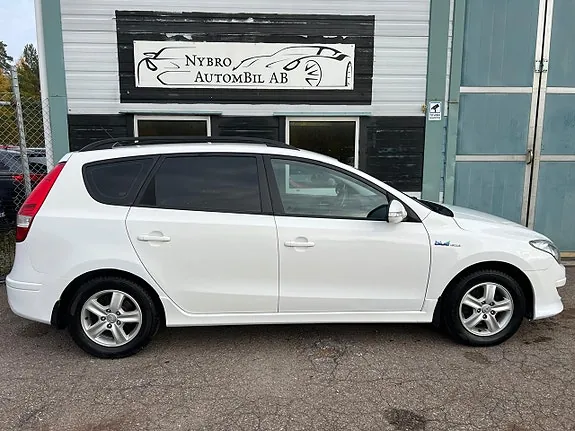 Hyundai I30 2012 photo 2