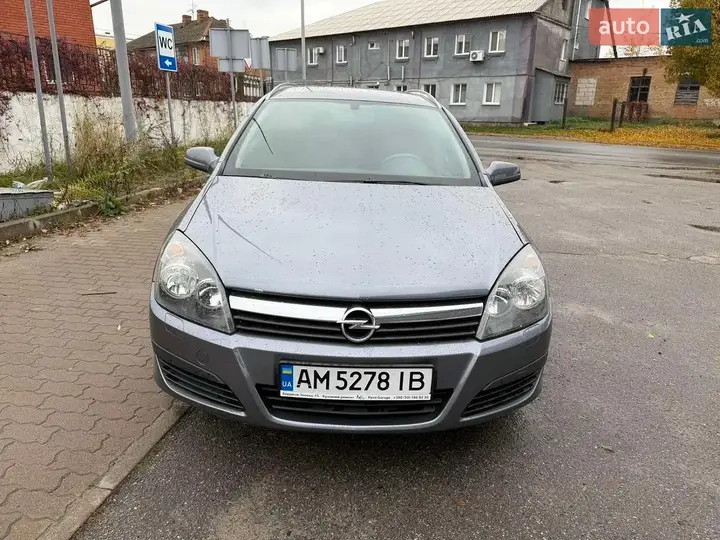 Opel Astra 2005 photo 2