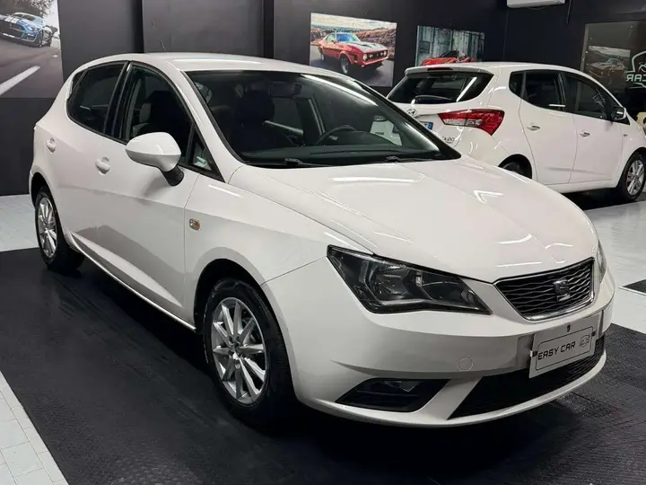 Seat Ibiza 2015 photo 5