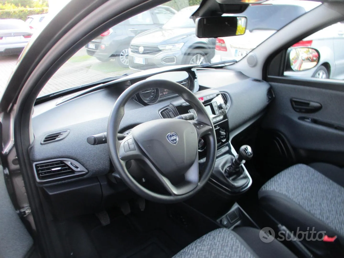 Lancia Ypsilon 2023 photo 5