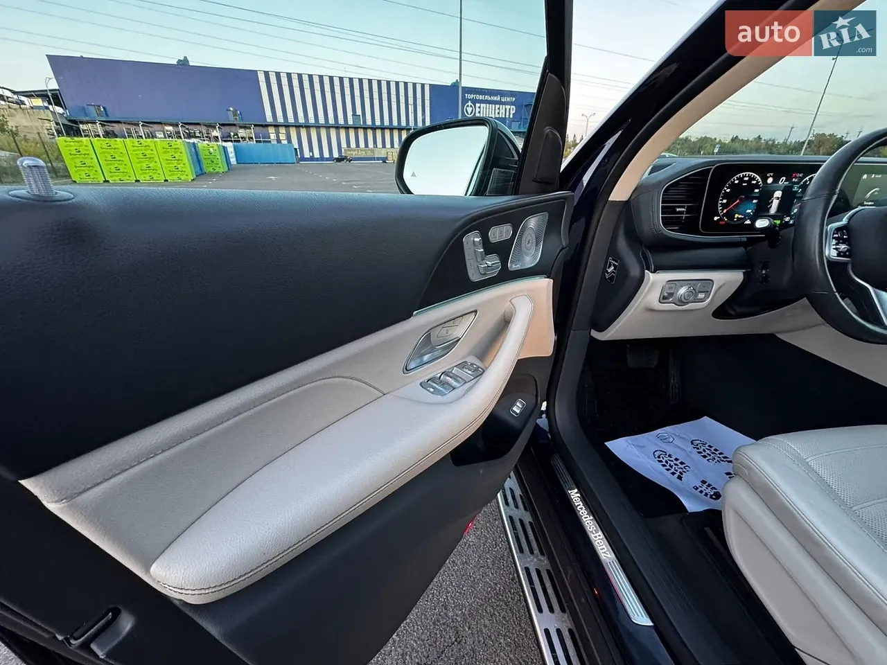 Mercedes-Benz Gls-Class 2020 photo 4