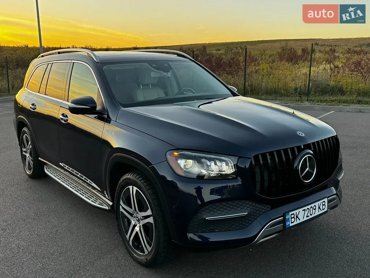 Mercedes-Benz Gls-Class 2020 photo 3