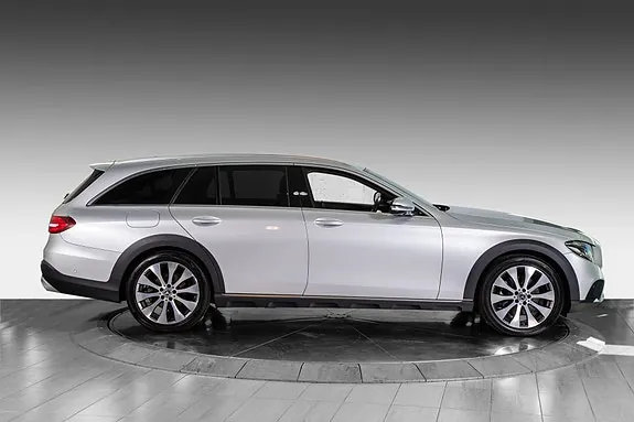 Mercedes-Benz E220 D 2017 photo 4
