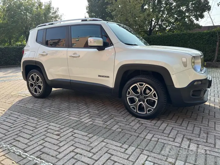 Jeep Renegade 2015 photo 3