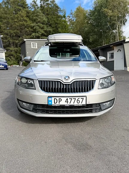 Skoda Octavia 2014 photo 3
