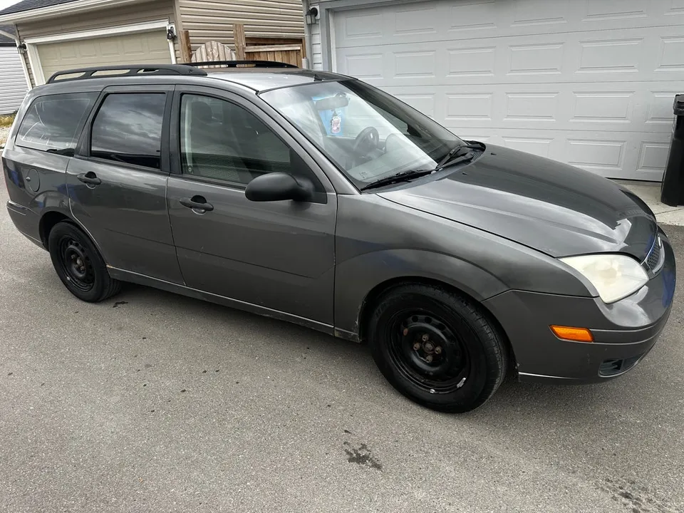 Ford Focus 2006 photo 3