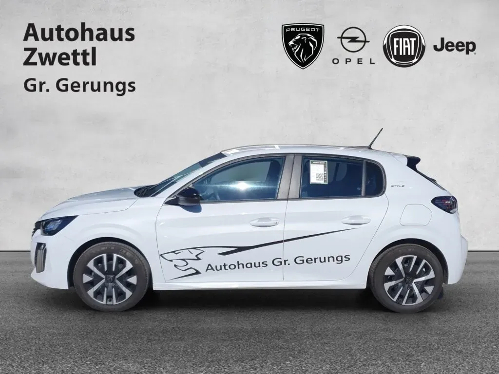 Peugeot 208 2025 photo 3