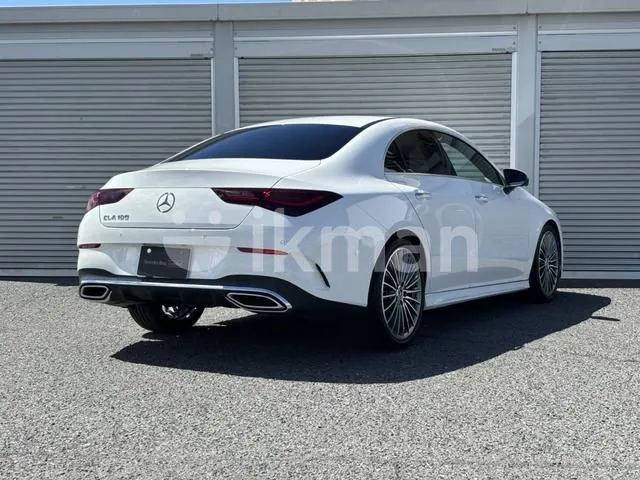 Mercedes-Benz Cla 180 2024 photo 3
