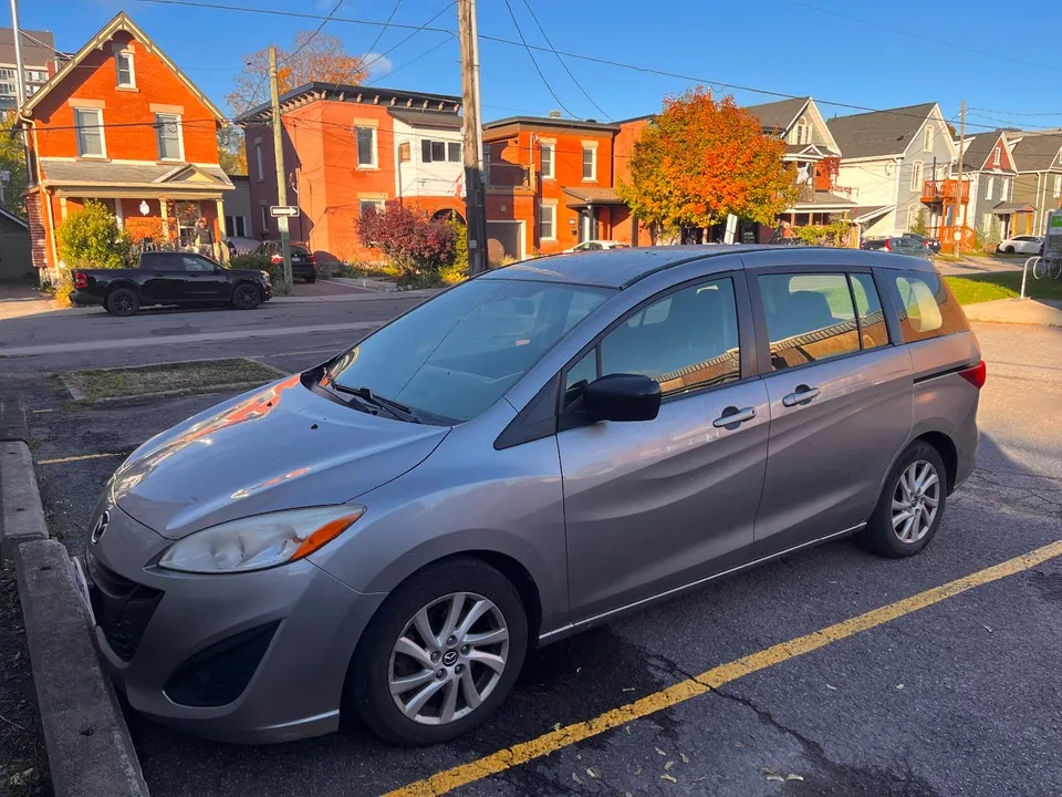 Mazda 5