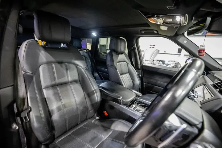 Land Rover Range Rover Sport 2022 photo 3