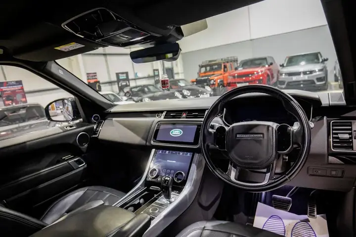 Land Rover Range Rover Sport 2022 photo 2