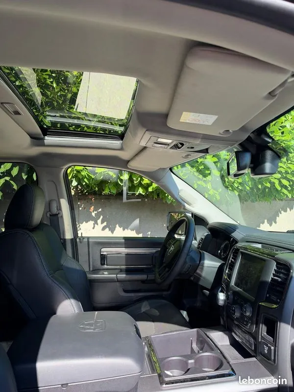 Dodge Ram 1500 2016 photo 2
